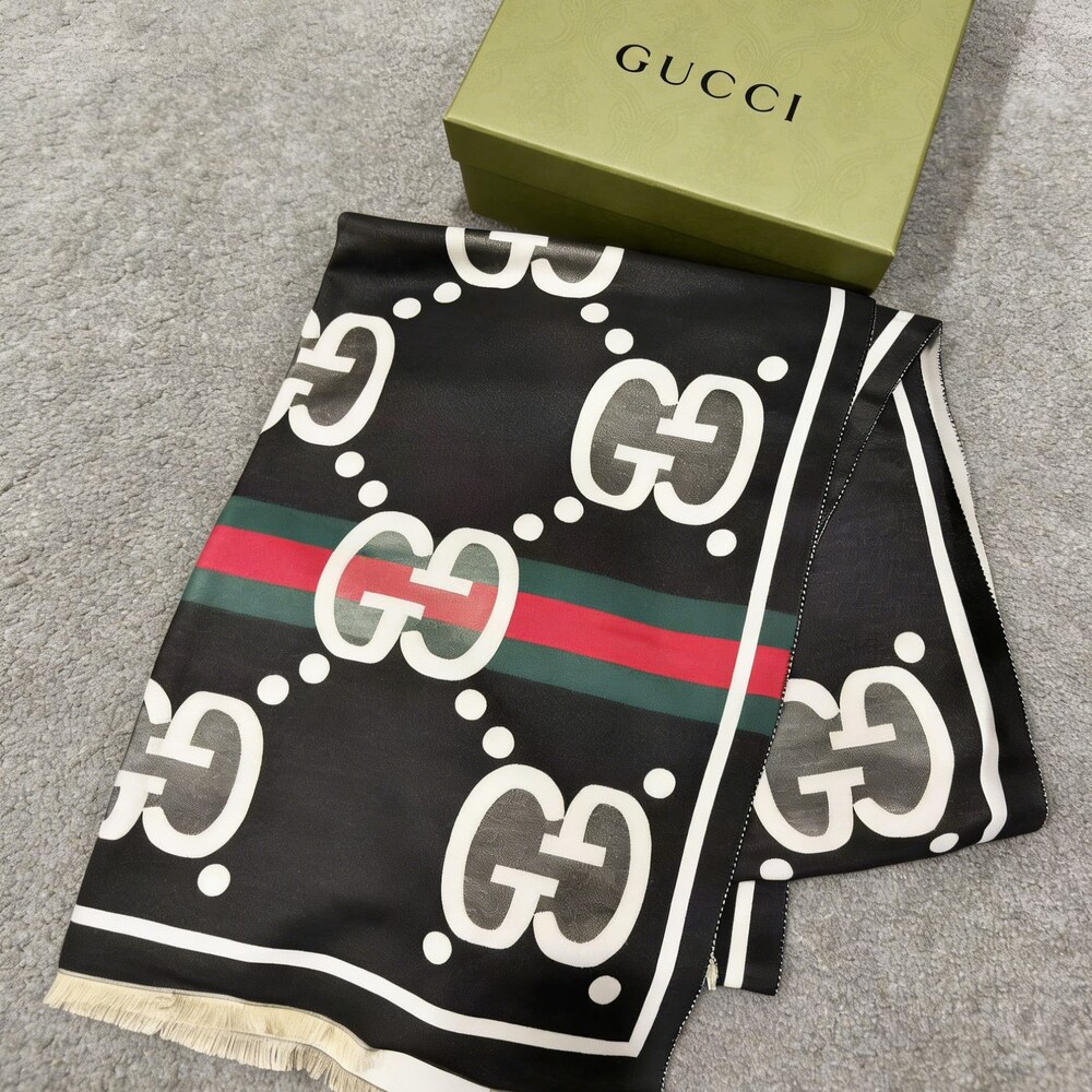 Gucci Black Ivory Jumbo GG Web Stripe Scarf
